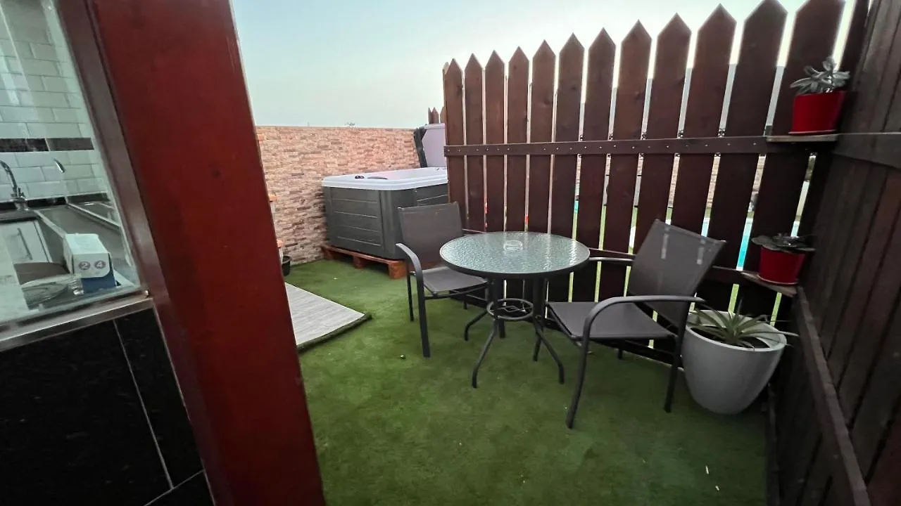 Estudio Agradable, Con Jacuzzi, Terraza Y Barbacoa, Totalmente Independiente Apartment Corralejo